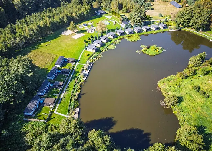 Domki Drewniane Na Splawiu Nad Morzem